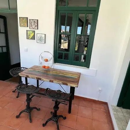 Jugendstil - 2 Min Zum * 피게이라다포즈